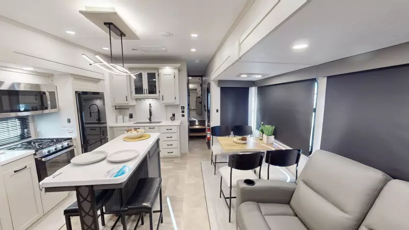 360BH Floorplan Main Room