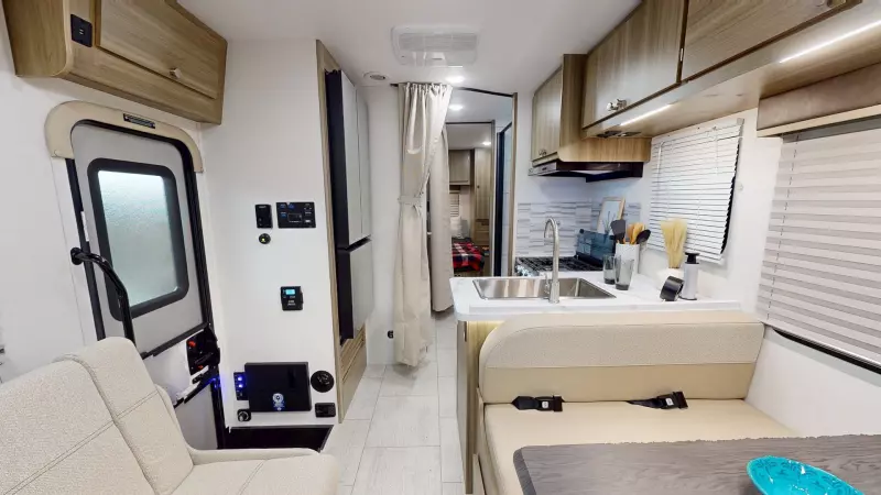 27QB Floorplan Main Room