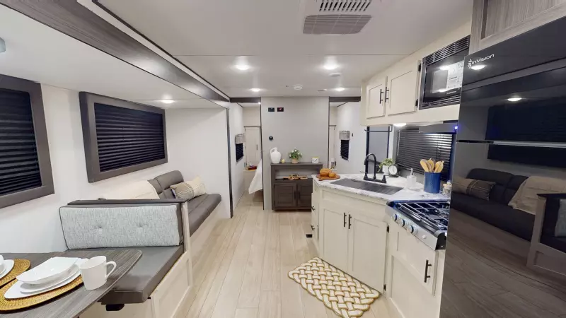 5320BEDS Floorplan Main Room
